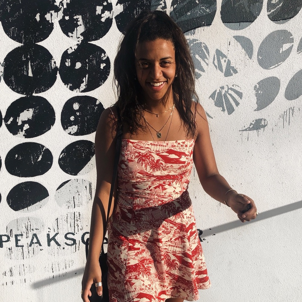 Meet your Posher, Maya